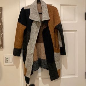 KNIT CARDIGAN